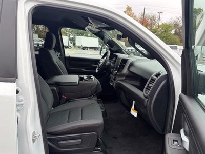 2027 RAM Ram 1500 RAM 1500 TRADESMAN CREW CAB 4X4 6'4' BOX