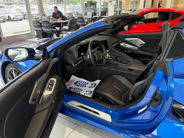 2022 Chevrolet Corvette Stingray RWD Convertible 2LT