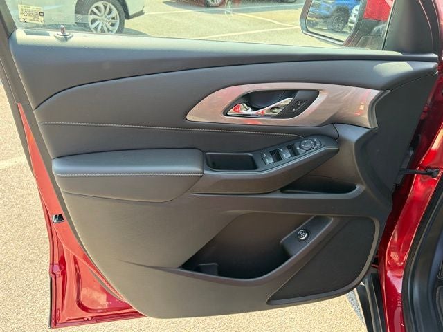 2023 Chevrolet Traverse FWD LT Leather