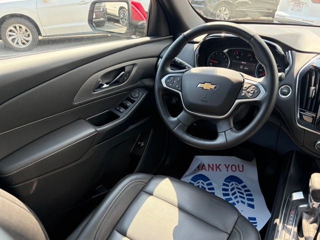 2023 Chevrolet Traverse FWD LT Leather