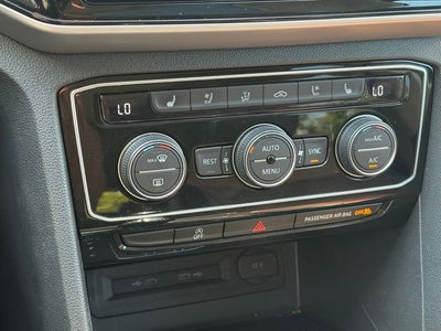 2021 Volkswagen Atlas 3.6L V6 SEL Premium R-Line