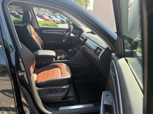2021 Volkswagen Atlas 3.6L V6 SEL Premium R-Line