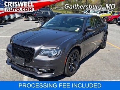 2023 Chrysler 300 Touring L