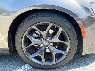 2023 Chrysler 300 Touring L