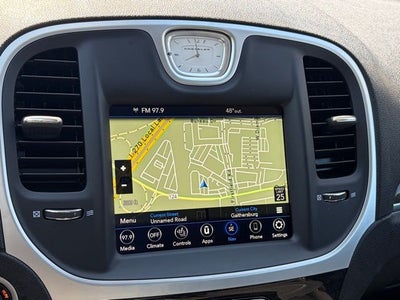 2023 Chrysler 300 Touring L