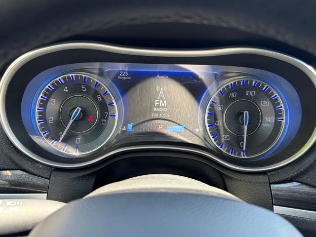 2016 Chrysler 300 Limited
