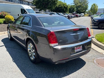2016 Chrysler 300 Limited