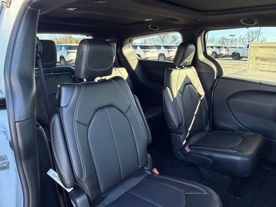 2026 Chrysler Pacifica PACIFICA SELECT