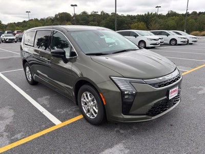 2027 Chrysler Pacifica PACIFICA SELECT