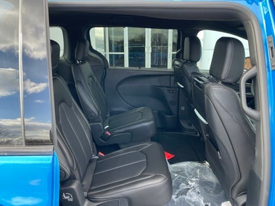 2026 Chrysler Pacifica PACIFICA SELECT