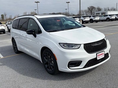2026 Chrysler Pacifica PACIFICA SELECT
