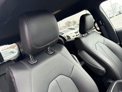 2026 Chrysler Voyager VOYAGER LX