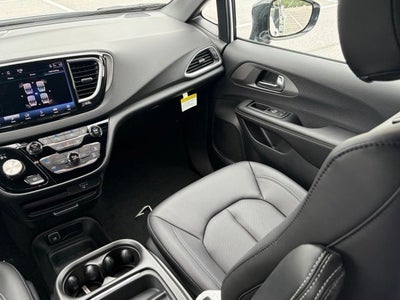2027 Chrysler Pacifica PACIFICA LX