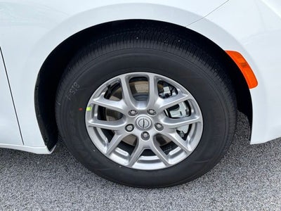 2026 Chrysler Voyager VOYAGER LX