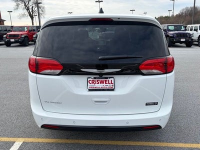 2026 Chrysler Voyager VOYAGER LX