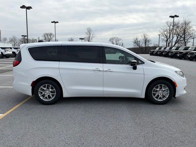 2026 Chrysler Voyager VOYAGER LX