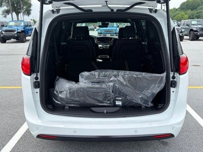 2027 Chrysler Pacifica PACIFICA LX