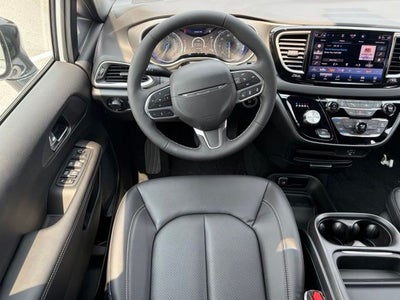 2027 Chrysler Pacifica PACIFICA LX