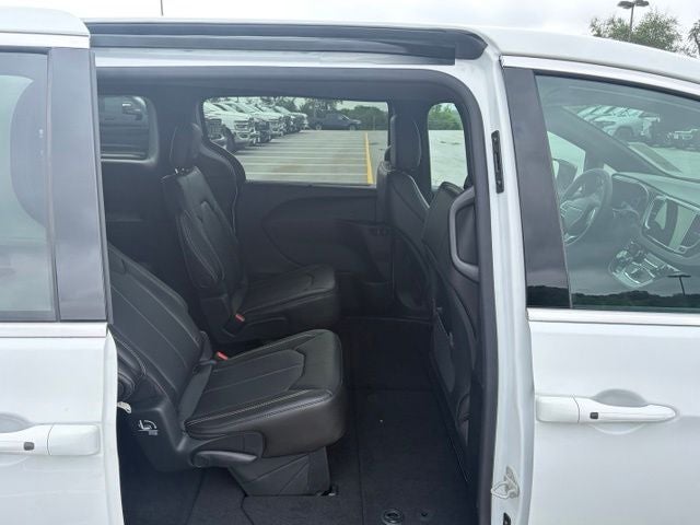 2027 Chrysler Pacifica PACIFICA LX