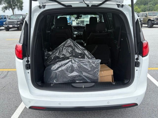 2027 Chrysler Pacifica PACIFICA LX