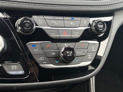 2027 Chrysler Pacifica PACIFICA LIMITED