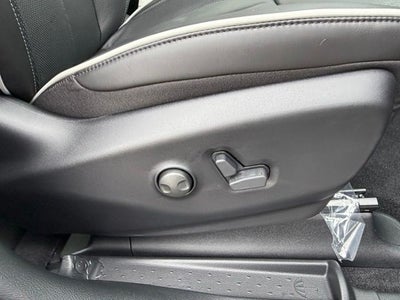 2027 Chrysler Pacifica PACIFICA LIMITED
