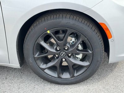 2026 Chrysler Pacifica PACIFICA LIMITED