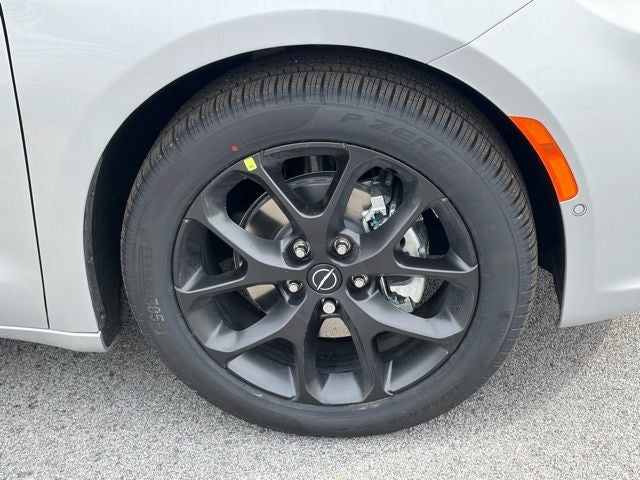 2026 Chrysler Pacifica PACIFICA LIMITED