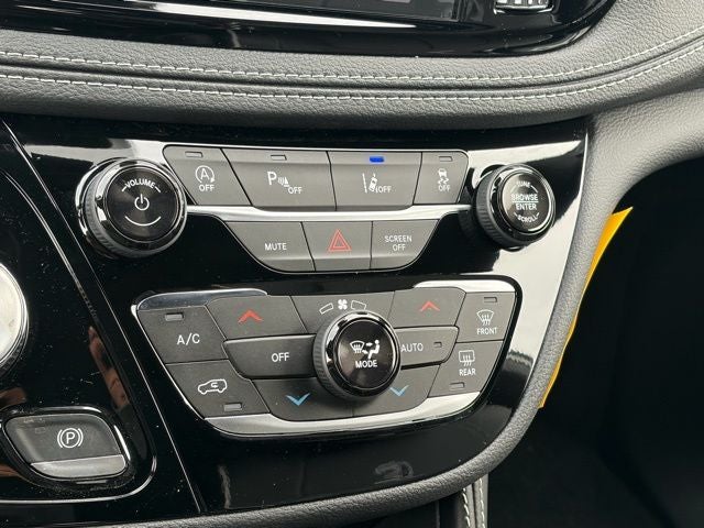 2026 Chrysler Pacifica PACIFICA LIMITED