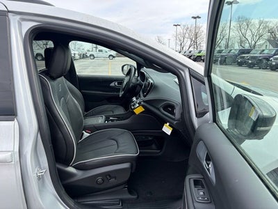 2026 Chrysler Pacifica PACIFICA LIMITED