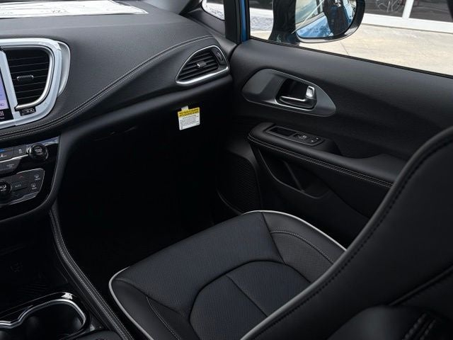 2026 Chrysler Pacifica PACIFICA LIMITED