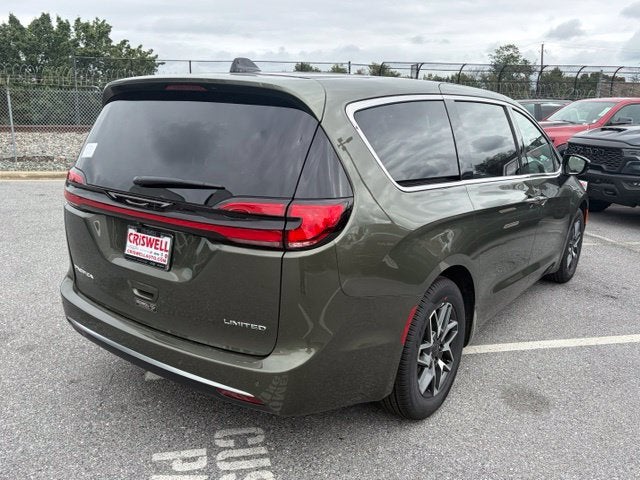 2027 Chrysler Pacifica PACIFICA LIMITED