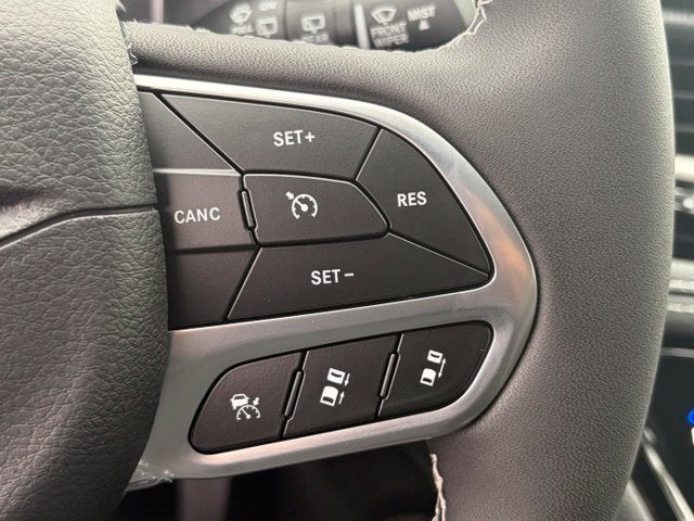 2027 Chrysler Pacifica PACIFICA LIMITED
