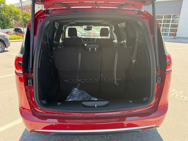 2027 Chrysler Pacifica PACIFICA LIMITED
