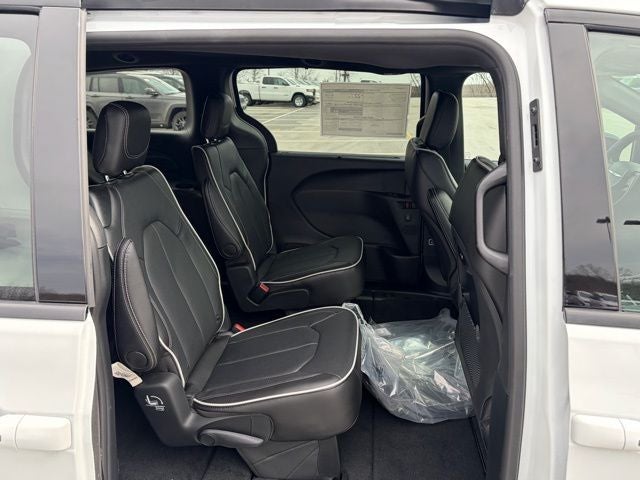 2026 Chrysler Pacifica PACIFICA LIMITED