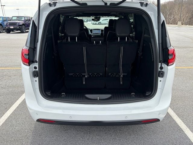 2026 Chrysler Pacifica PACIFICA LIMITED