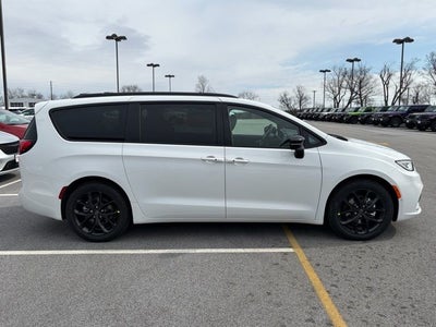 2026 Chrysler Pacifica PACIFICA LIMITED