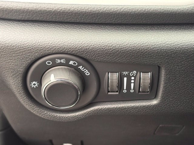 2027 Chrysler Pacifica PACIFICA LIMITED