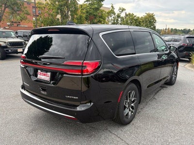 2027 Chrysler Pacifica PACIFICA LIMITED