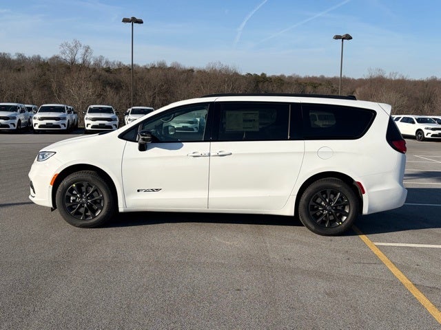 2026 Chrysler Pacifica PACIFICA SELECT AWD