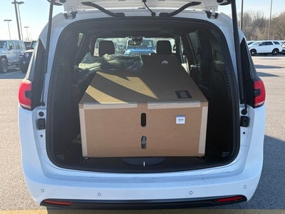 2026 Chrysler Pacifica PACIFICA SELECT AWD