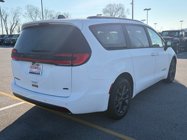 2026 Chrysler Pacifica PACIFICA SELECT AWD