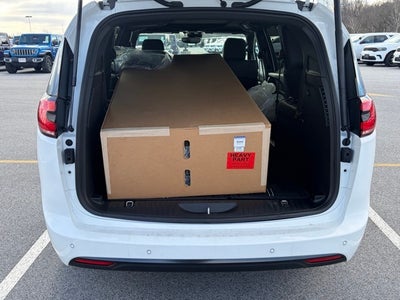 2026 Chrysler Pacifica PACIFICA SELECT AWD