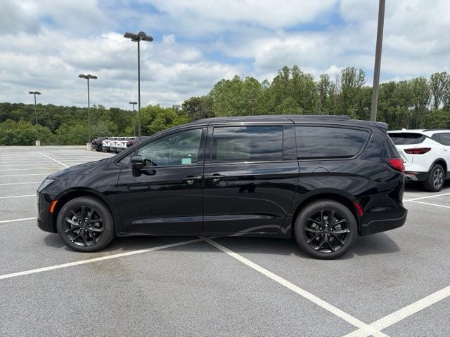 2027 Chrysler Pacifica PACIFICA LIMITED AWD