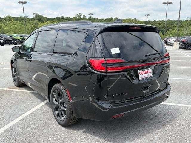 2027 Chrysler Pacifica PACIFICA LIMITED AWD