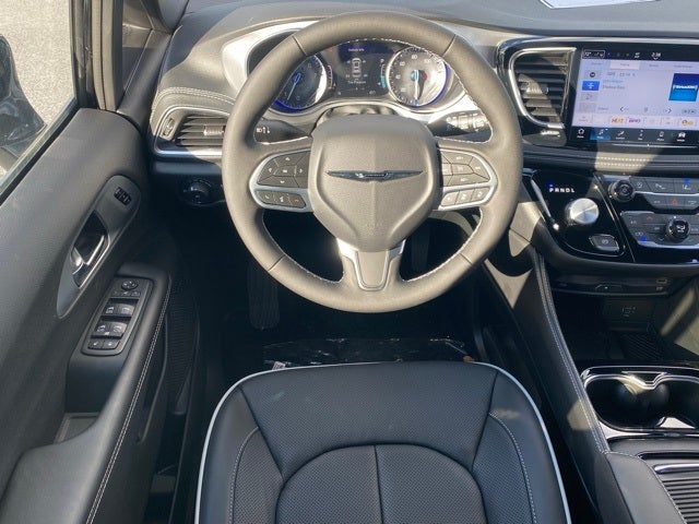 2026 Chrysler Pacifica PACIFICA LIMITED AWD