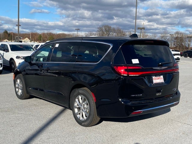 2026 Chrysler Pacifica PACIFICA LIMITED AWD
