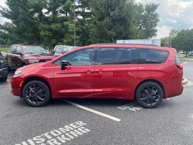 2026 Chrysler Pacifica PACIFICA LIMITED AWD