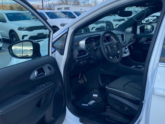 2026 Chrysler Pacifica PACIFICA LIMITED AWD