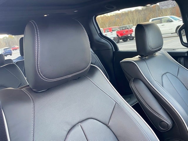 2026 Chrysler Pacifica PACIFICA LIMITED AWD